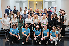 Gruppenfoto der neuen Nachwuchskräfte beim LWV