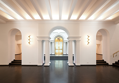 Blick vom Foyer Richtung Ständesaal