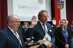 LWV-Präsident Friedel Kopp, Manfred Michel und Landesdirektorin Susanne Selbert bei der Vereidigung