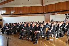 Zur Gedenkveranstaltung für die Opfer des Nationalsozialismus kamen rund 100 Gäste. (Foto: Landtag Kanzlei)
