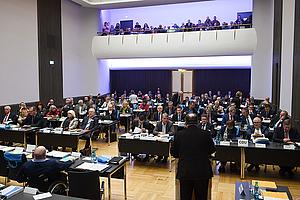 Blick in die Verbandsversammlung des LWV Hessen während der Rede von Landesdirektor Uwe Brückmann zur Einbringung des Haushaltsentwurfes 2017.